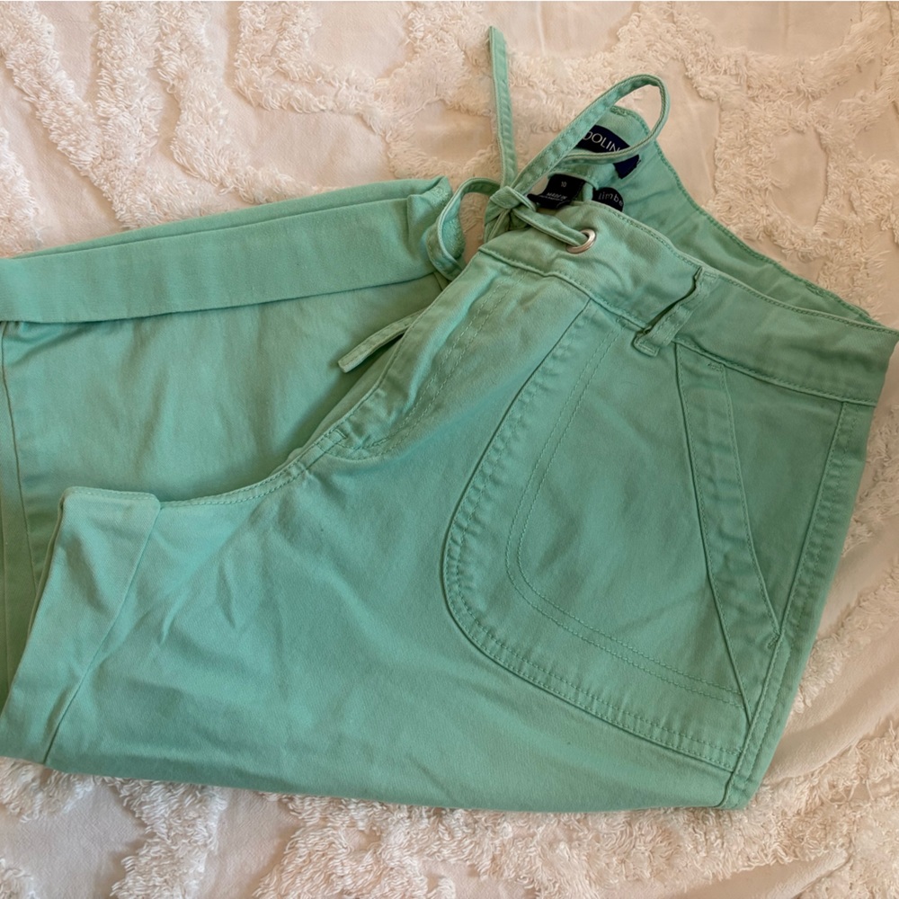 Bandolino Mint Green Women's Kimberly Bermuda Shorts - Picture 6 of 6